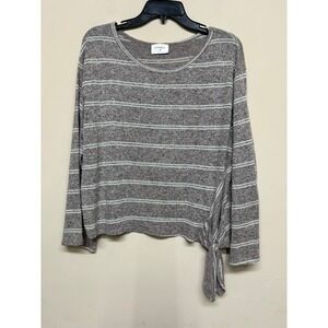 Everly Gray Stripe Tie Side Top Size Large Rayon Blend Long Sleeve